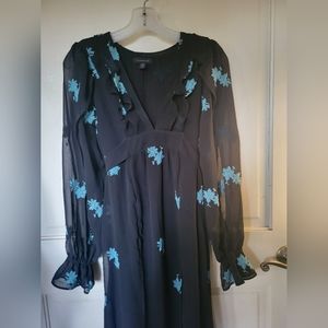 Women's Black IDOL Embellished Floral Long Sleeve Midi Dress